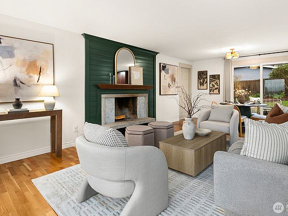 3rd image of 20008 101st Place NE