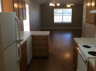 914 Parkview Cir, Hewitt, TX 76643