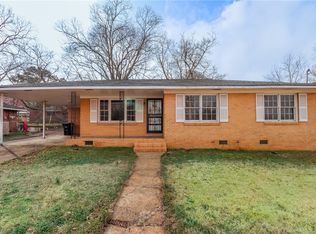 403 W.e. Morton Ave, Opelika, AL 36801