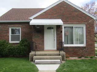 3676 E Somers Ave, Cudahy, WI 53110