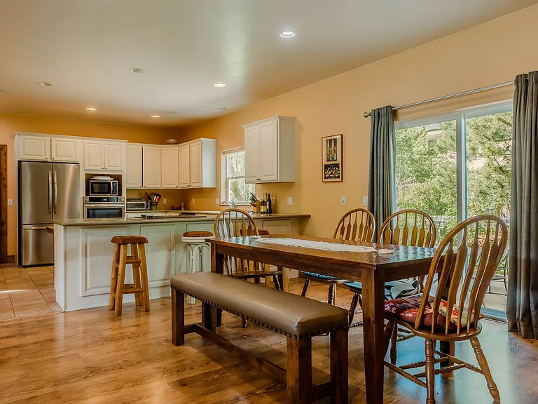 1311 Westridge Ct — Photo 8