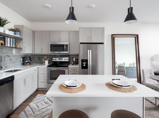 100 Crucible Dr #4154, Harrison, NJ 07029