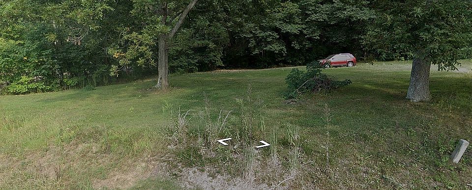 2nd image of 2070 S Bluff Rd