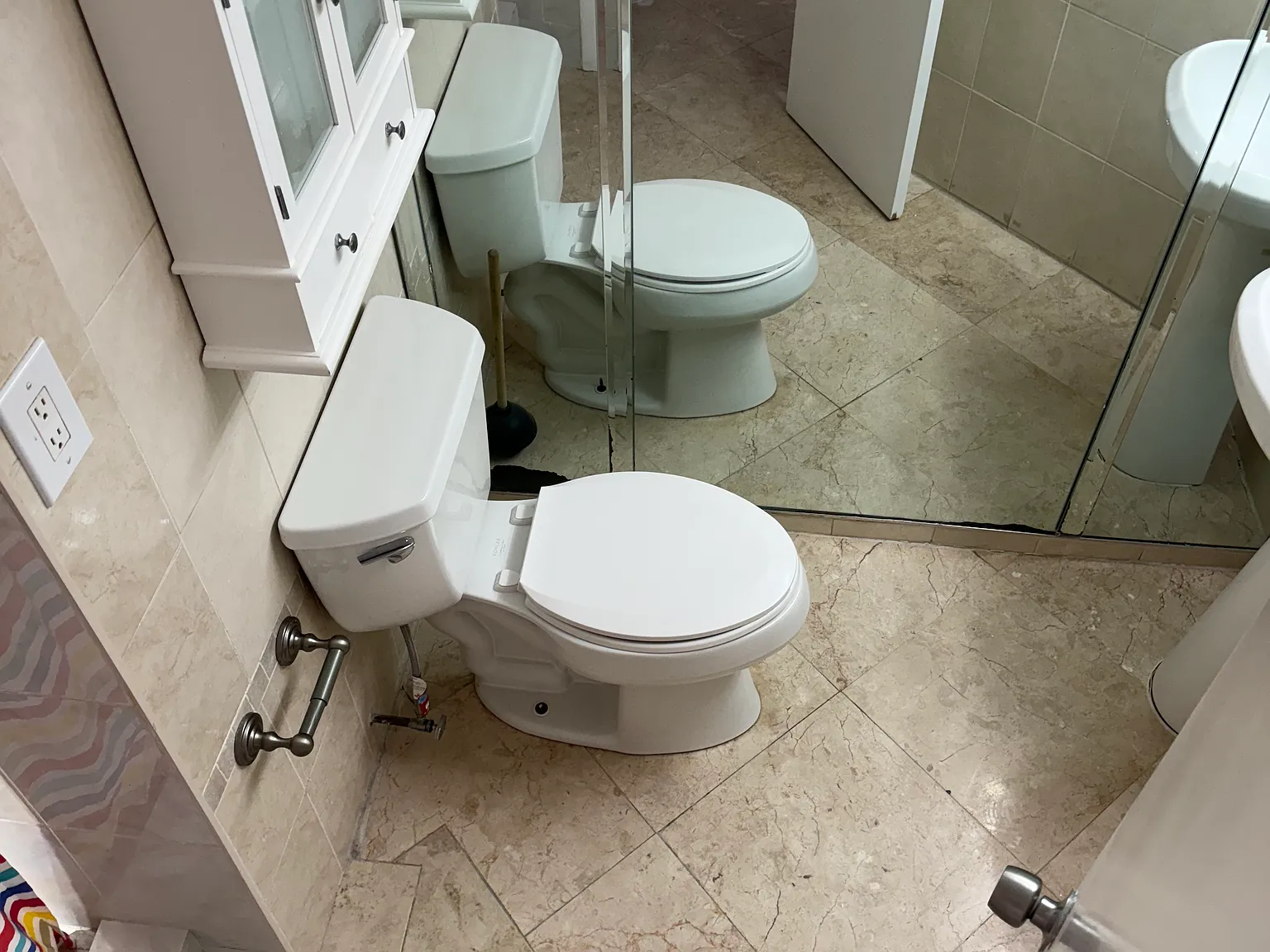 2 bed, 990 sqft, $3,150 — Photo 3