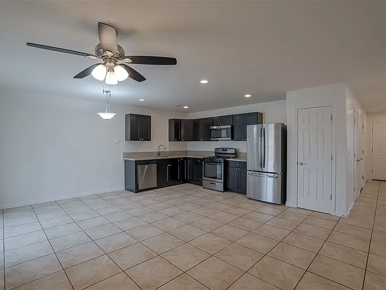 3850 N Teri Ct — Photo 41