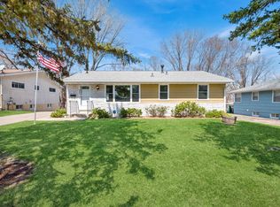 6400 46th Pl N, Crystal, MN 55428