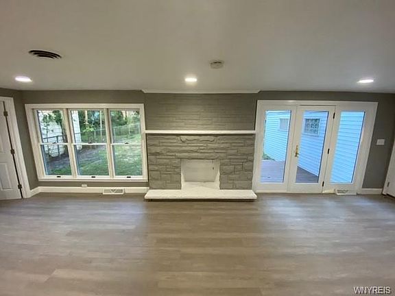 3rd image of 546 Wendel Ave
