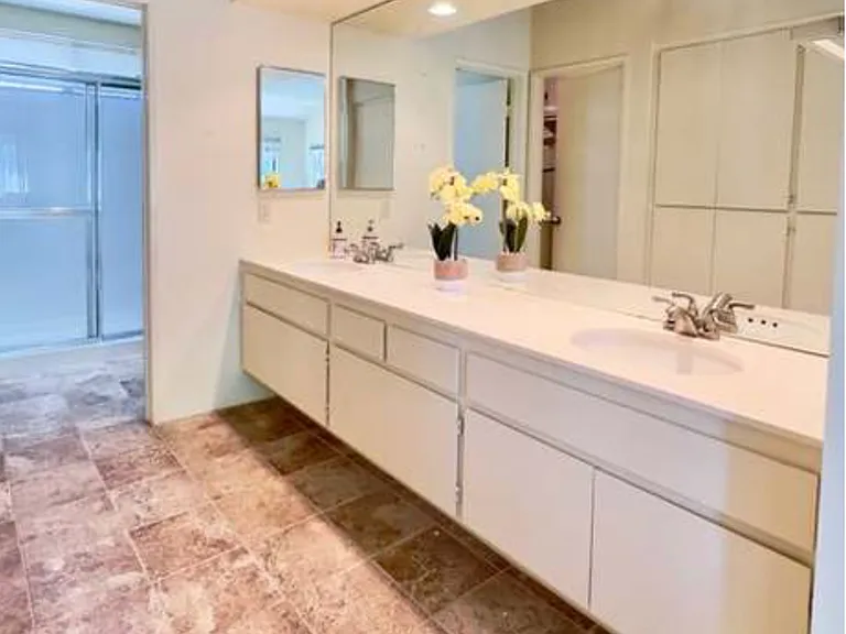 68173 Lakeland Dr — Photo 5