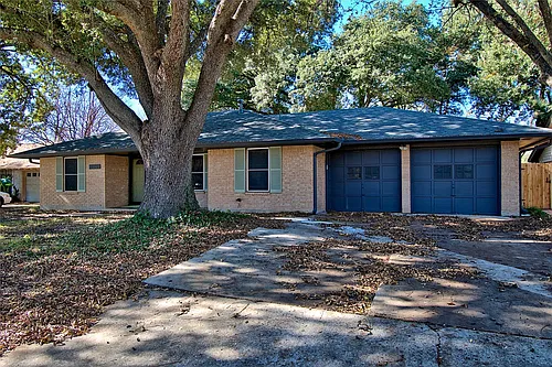 9202 Quail Meadow Dr Photo 1