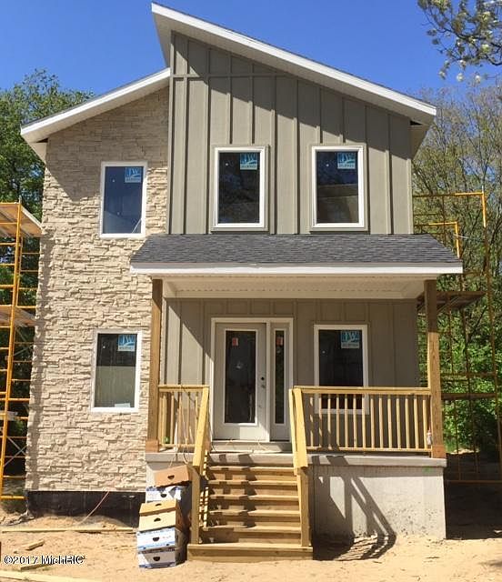 1st image of 503 Umatilla St SE