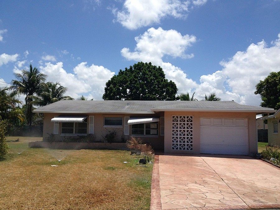 1st image of 5705 NW 74th Ave