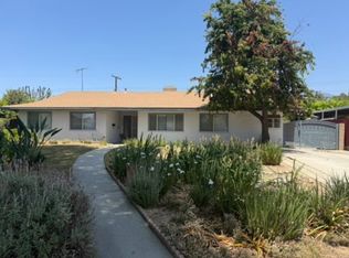 1745 Bridgeport Ave, Claremont, CA 91711