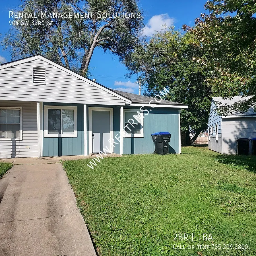 904 SW 33rd St — Photo 1