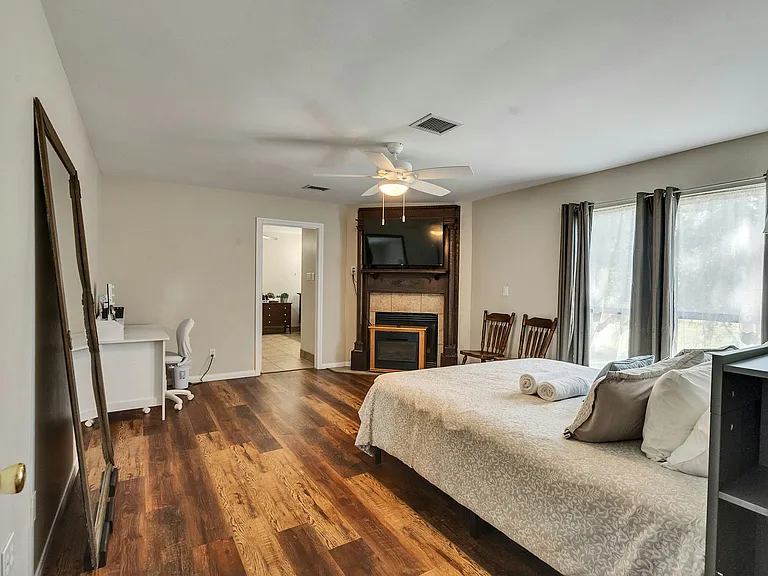 8402 Matthews Ln #1 — Photo 18