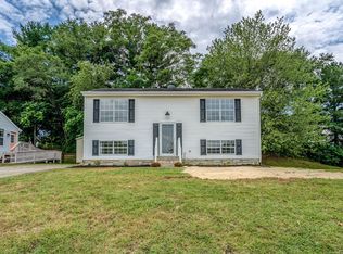 819 Orlando Ct, Roanoke, VA 24019