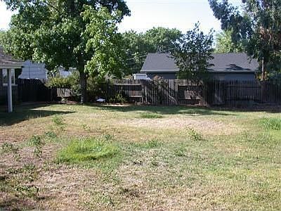 3rd image of 3237 Kentfield Dr