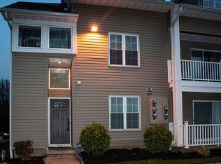 914 Montague Ave #914, Iselin, NJ 08830