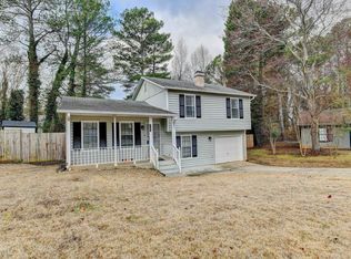 724 Hairston Crossing Trl, Stone Mountain, GA 30083