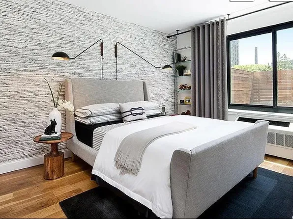 504 Myrtle Avenue image 7 of 20