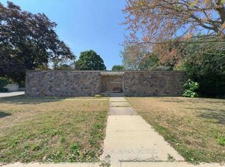 4213/4207 4213/4 Drummond Rd, Niagara Falls, ON L2E6C2