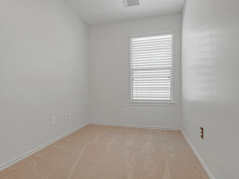 218 Blushwood Pl — Photo 13