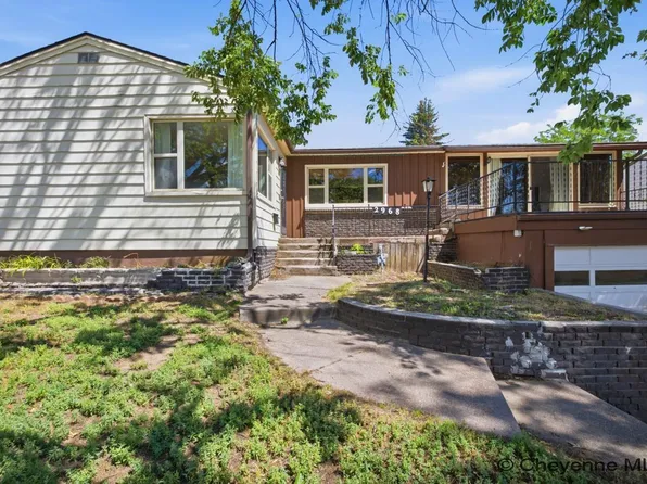 2968 Kelley Dr, Cheyenne, WY 82001