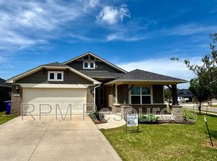 702 Midland Valley St, Norman, OK 73069