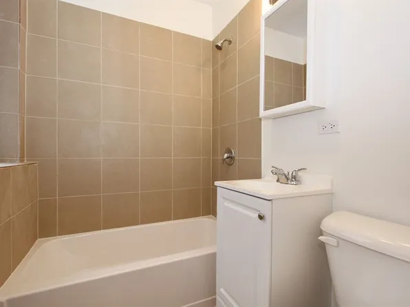 7653 S Loomis Blvd Chicago, IL 60620