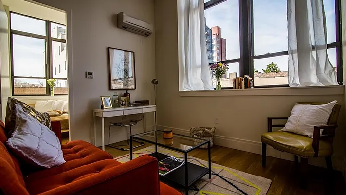 Rented by Nooklyn NYC LLC | media 32