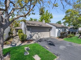 858 Erickson Ln, Foster City, CA 94404