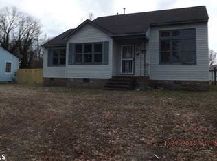 310 Pleasants Ln, Petersburg, VA 23803