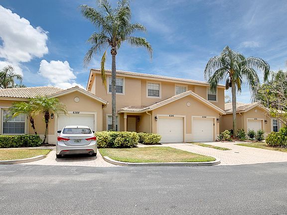 3rd image of 6386 Park Lake Cir