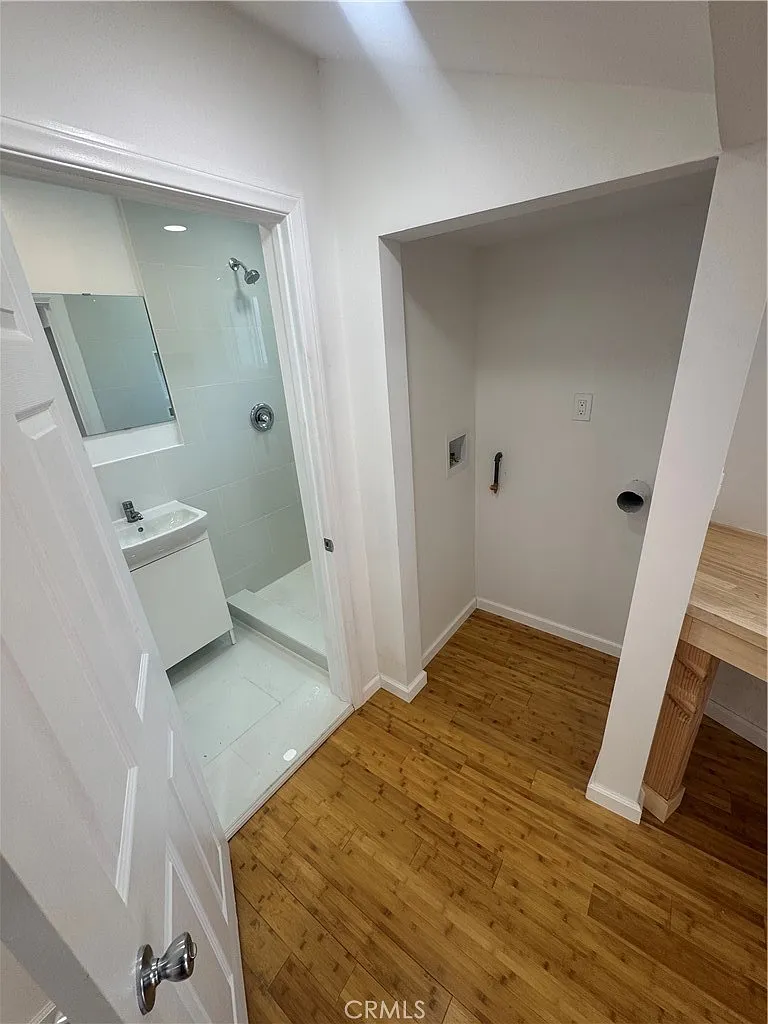 Studio, 350 sqft, $1,550 — Photo 4