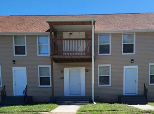 2304 S 4th St, Rockford, IL 61104