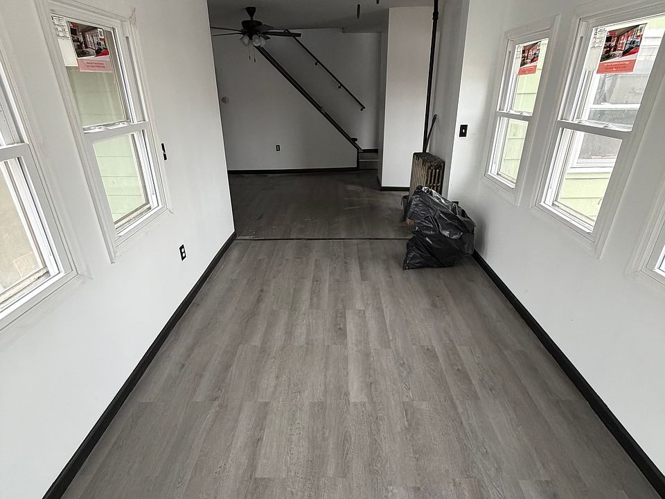 1st image of 302 Owen St