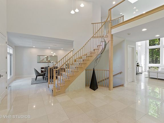 3rd image of 834 Kimballwood Ln