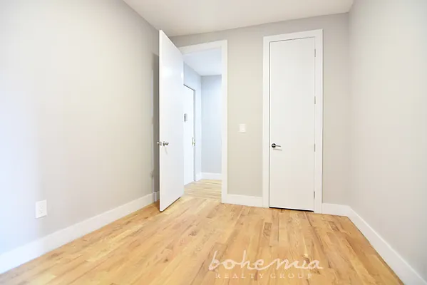 Rented by Bohemia Realty Group | media 7