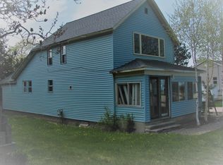 1309 Lake St, Munising, MI 49862