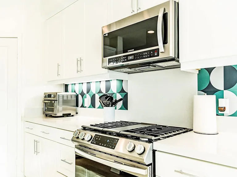 Passagio Lago Way — Photo 43