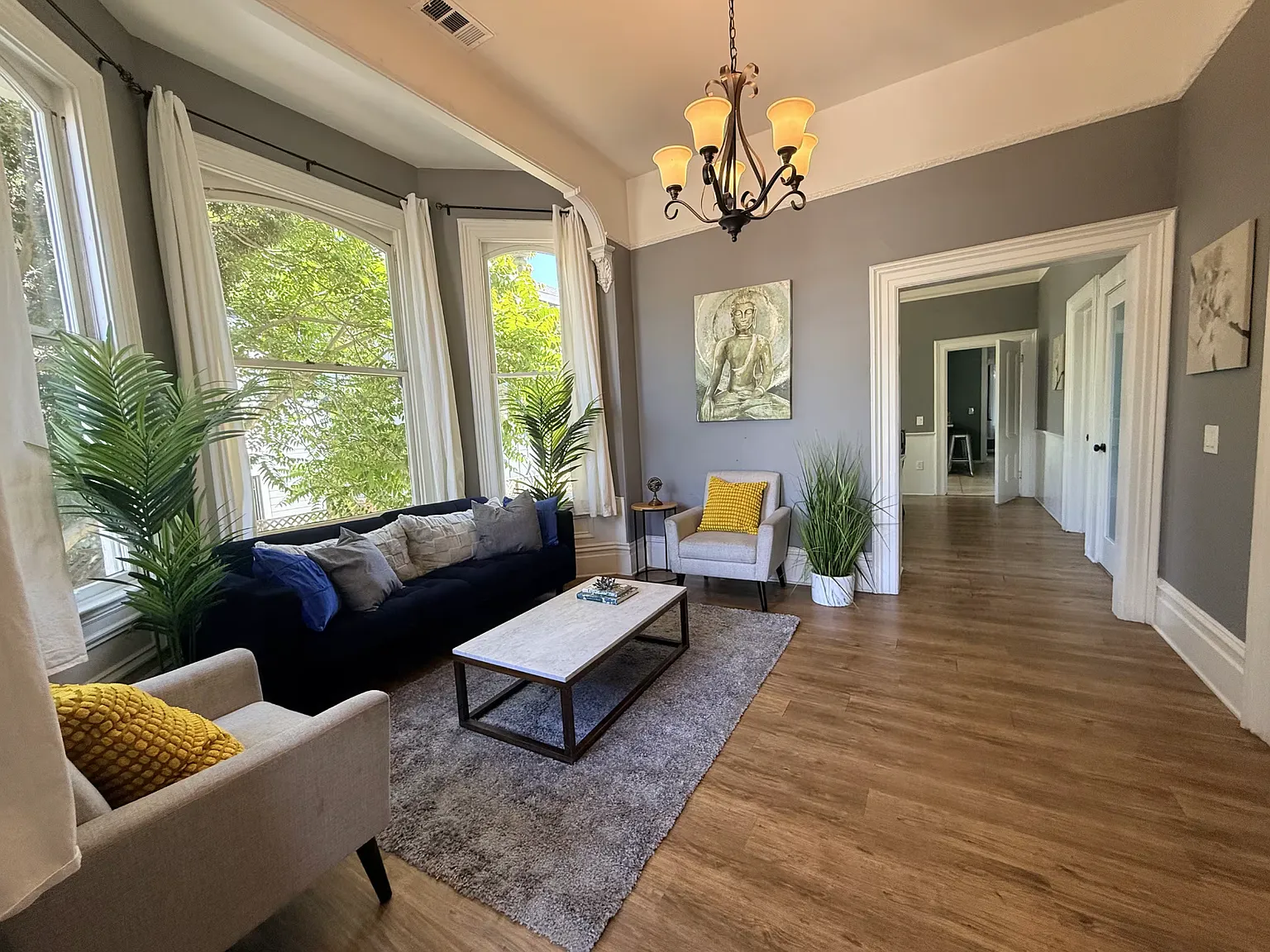 4 bed, 1250 sqft, $4,990 — Photo 3