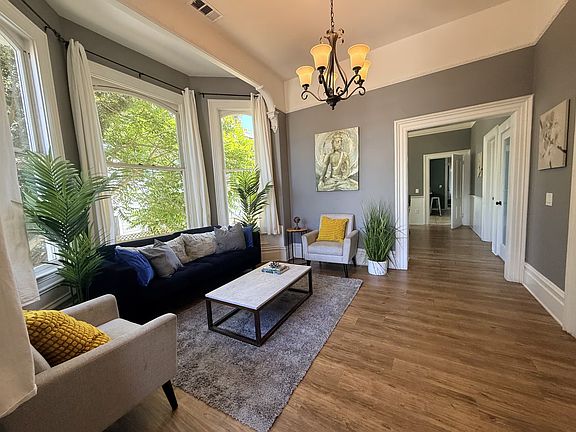 3rd image of 1685 12th St #2