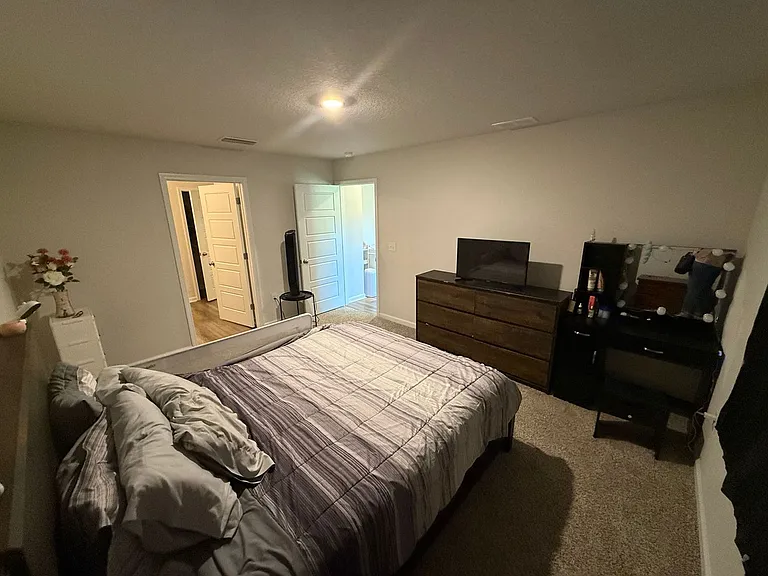 9732 Angel Oak Dr — Photo 16