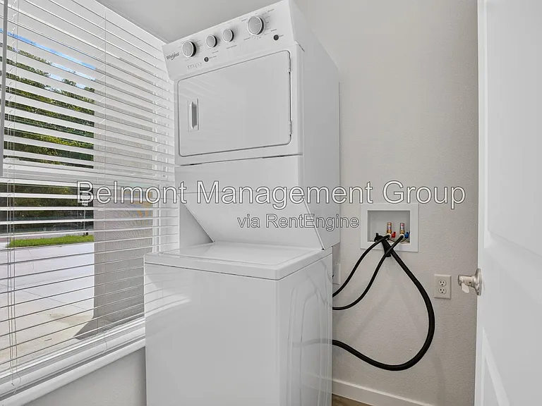 630 NW 59th Ave #2 — Photo 16