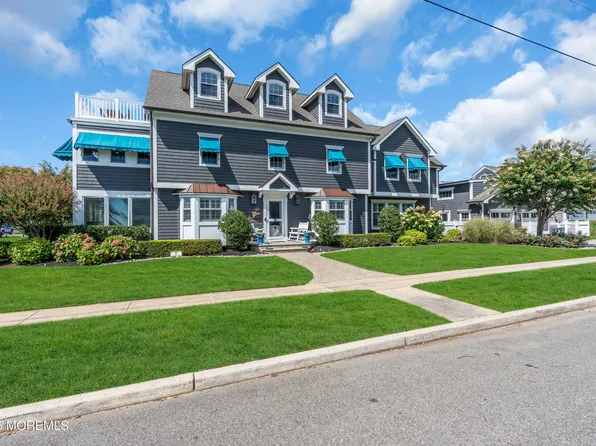 101 Neptune Pl, Sea Girt, NJ 08750
