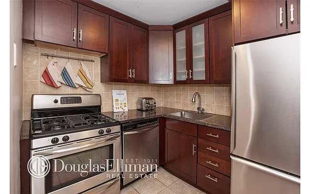 Sold by Douglas Elliman | media 14