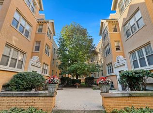 3127 W Palmer Blvd APT 2, Chicago, IL 60647