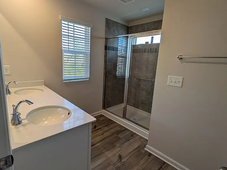 266 E Compass Way — Photo 16