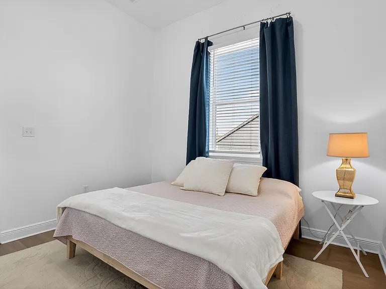 3324 S Saratoga St #201 — Photo 18
