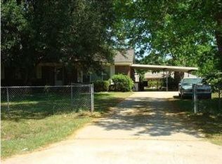 811 Community Ave, Albany, GA 31705