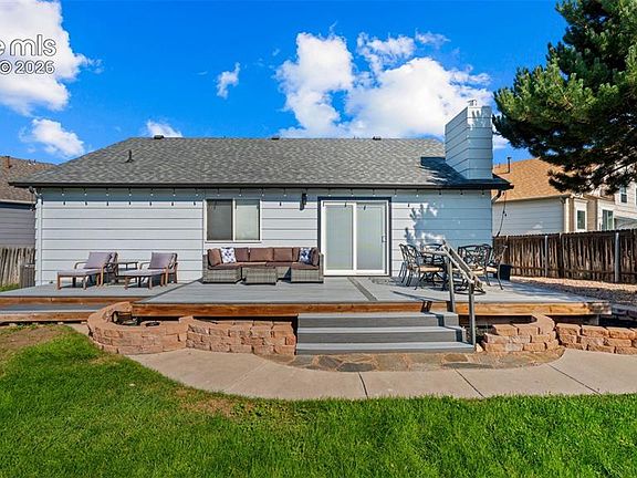 5th image of 2515 Richmond Dr